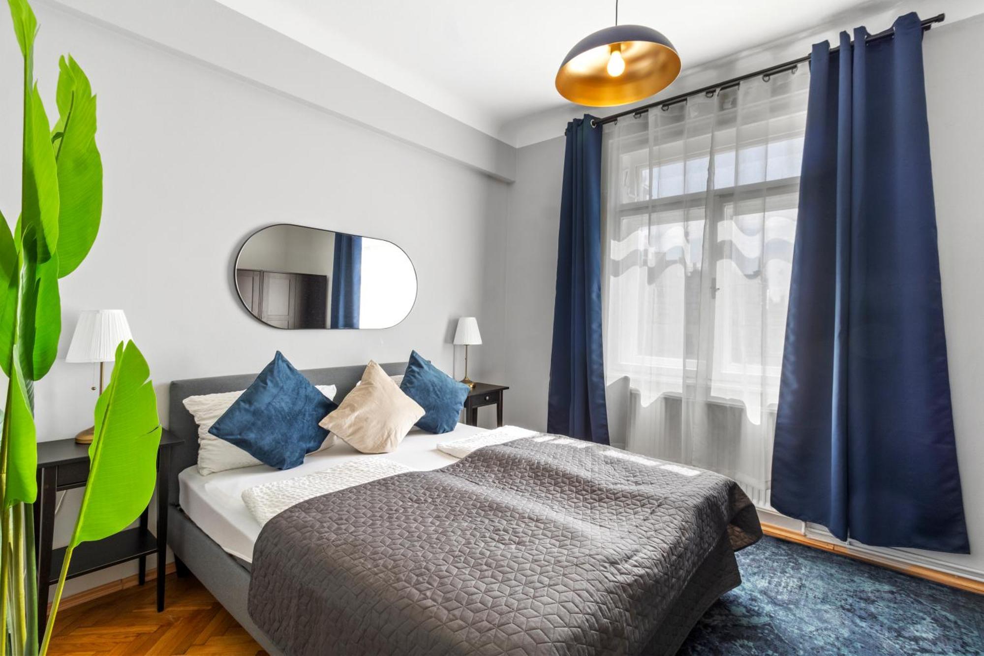 Апартаменты French Balcony - 45M² - Szeneviertel Вена Экстерьер фото