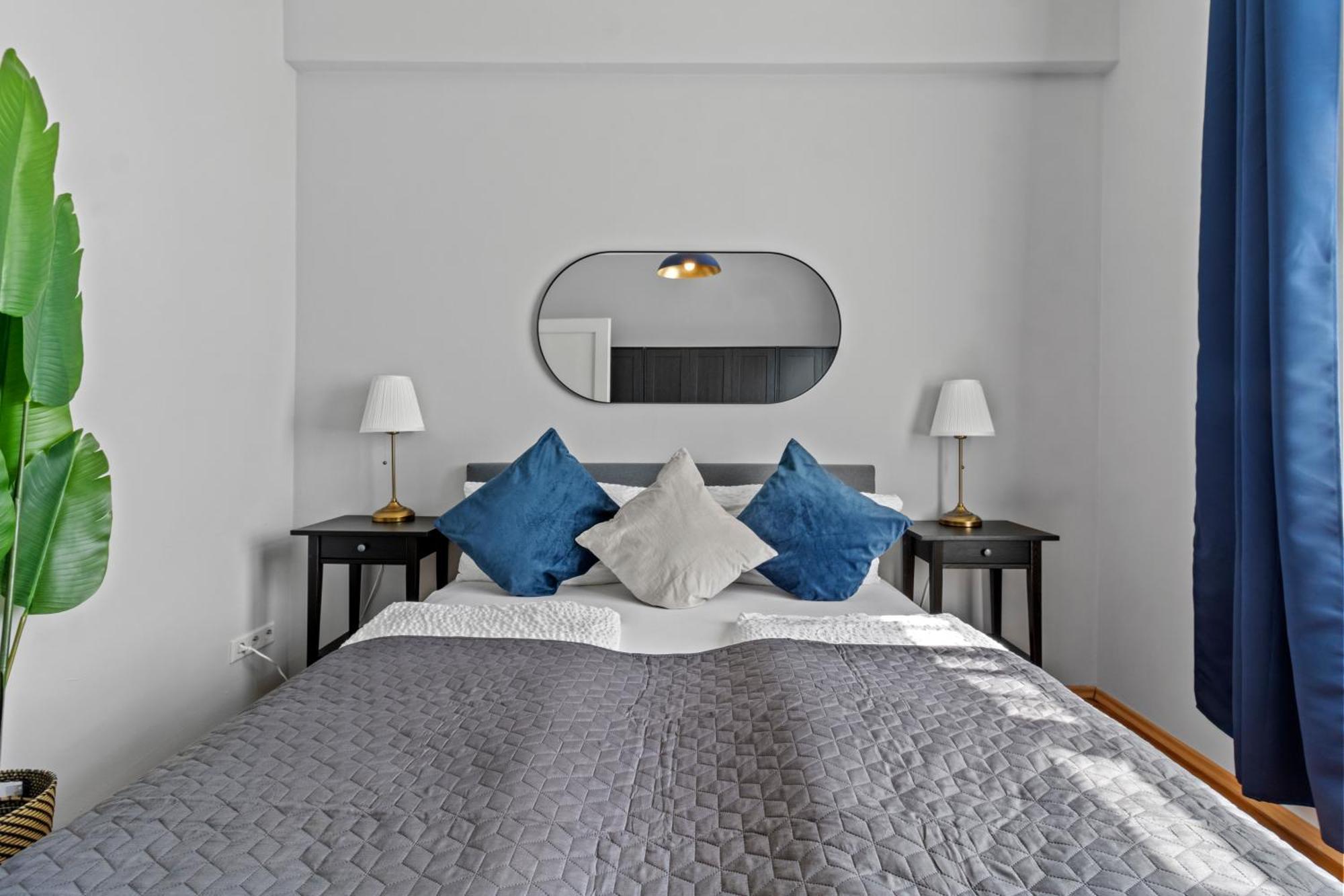 Апартаменты French Balcony - 45M² - Szeneviertel Вена Экстерьер фото