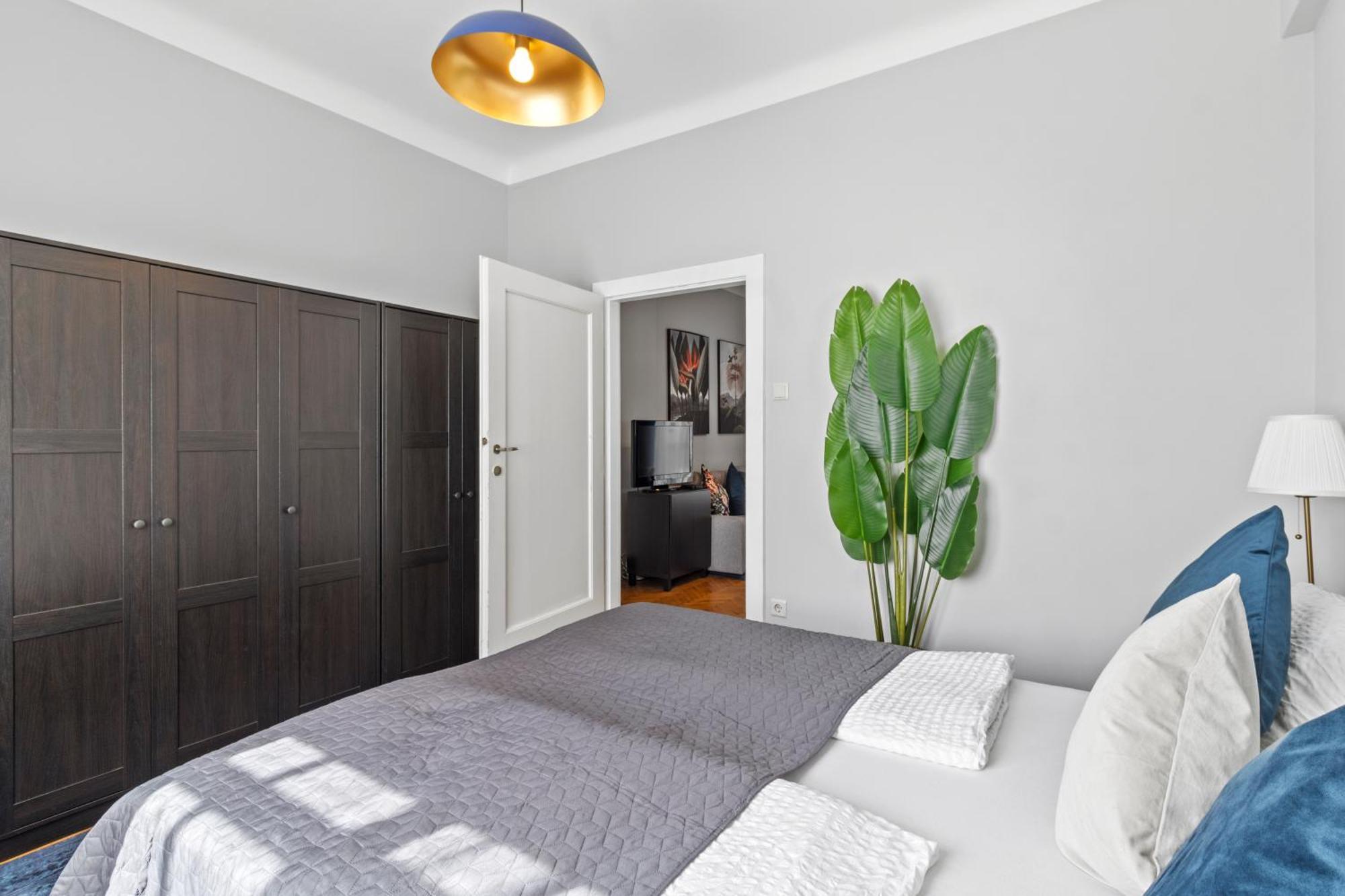 Апартаменты French Balcony - 45M² - Szeneviertel Вена Экстерьер фото